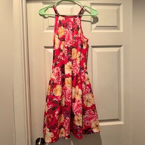 Vince Camuto women’s dress, size 4 (has pockets!)
